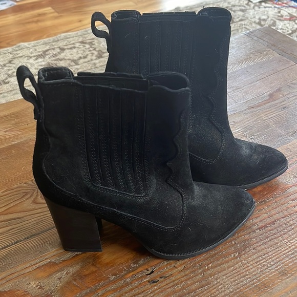 Dolce Vita Boots - Picture 1 of 4